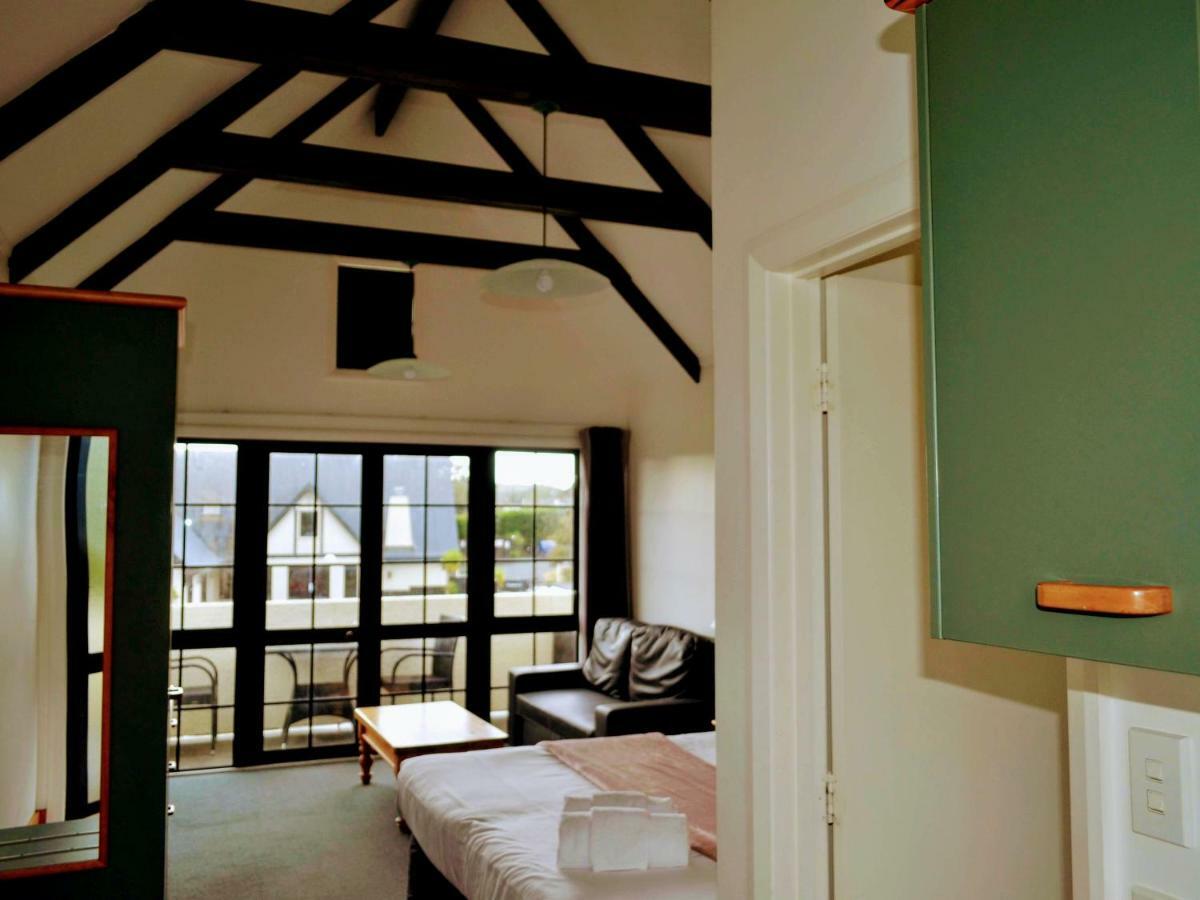 Salty Dog Inn Snells Beach Экстерьер фото