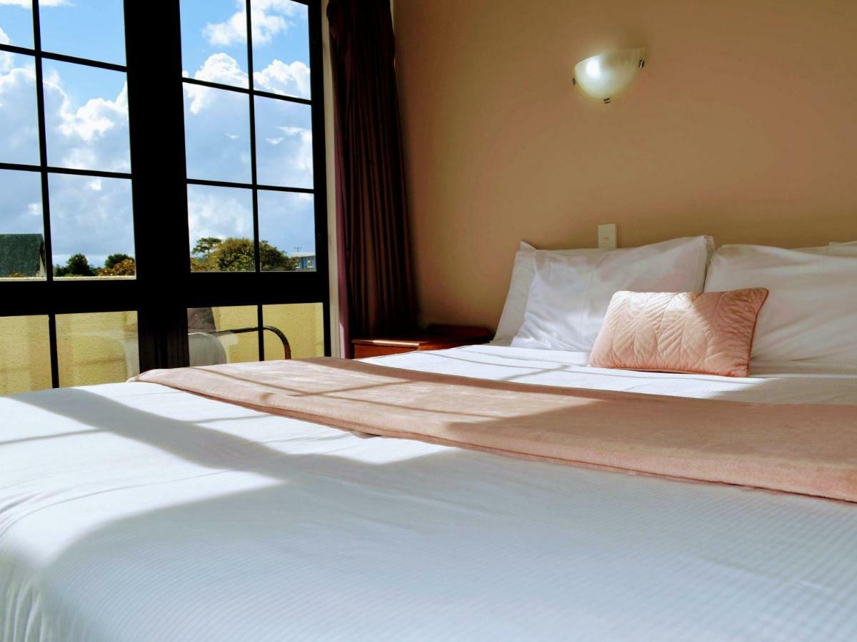 Salty Dog Inn Snells Beach Экстерьер фото