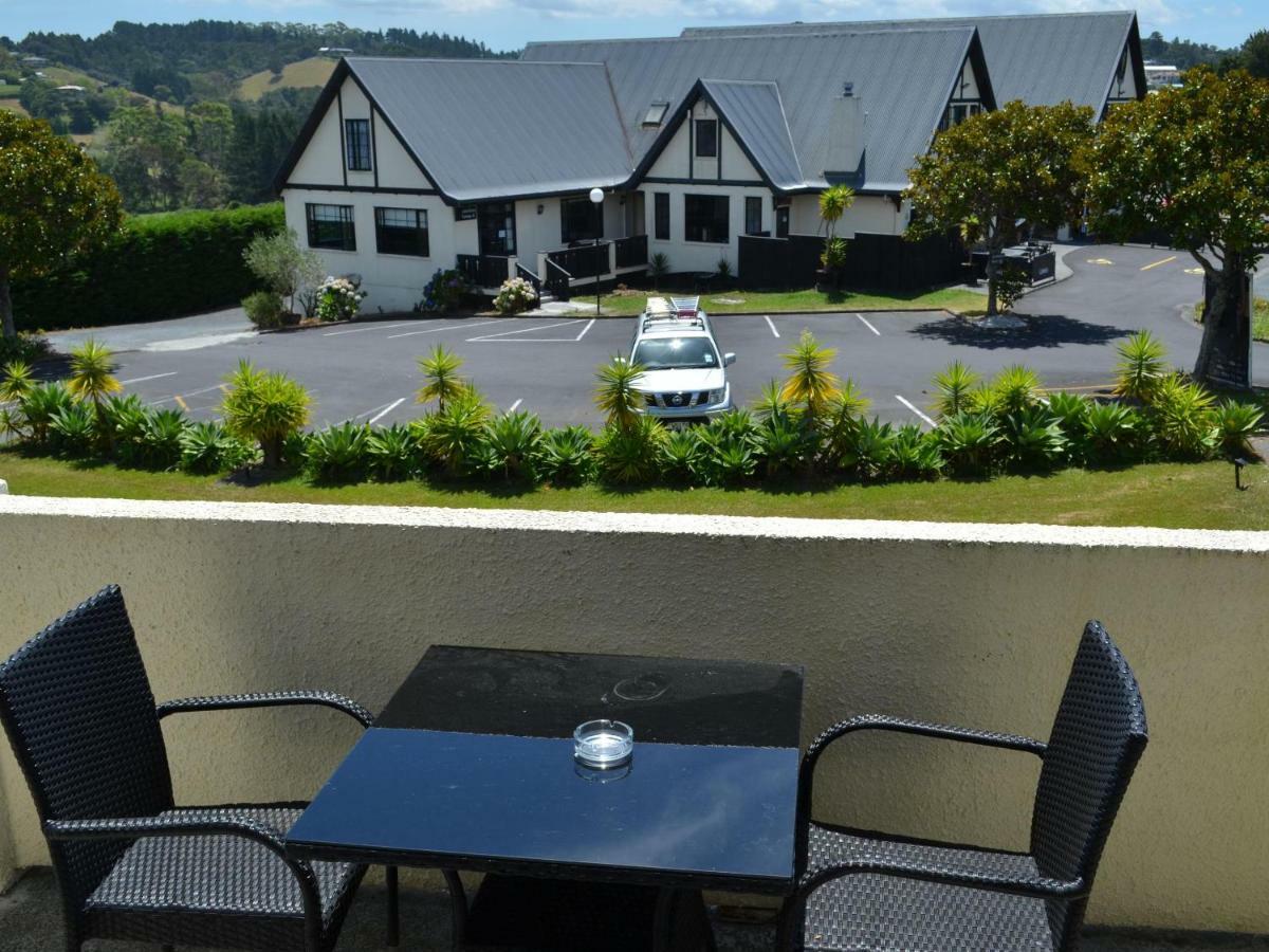 Salty Dog Inn Snells Beach Экстерьер фото