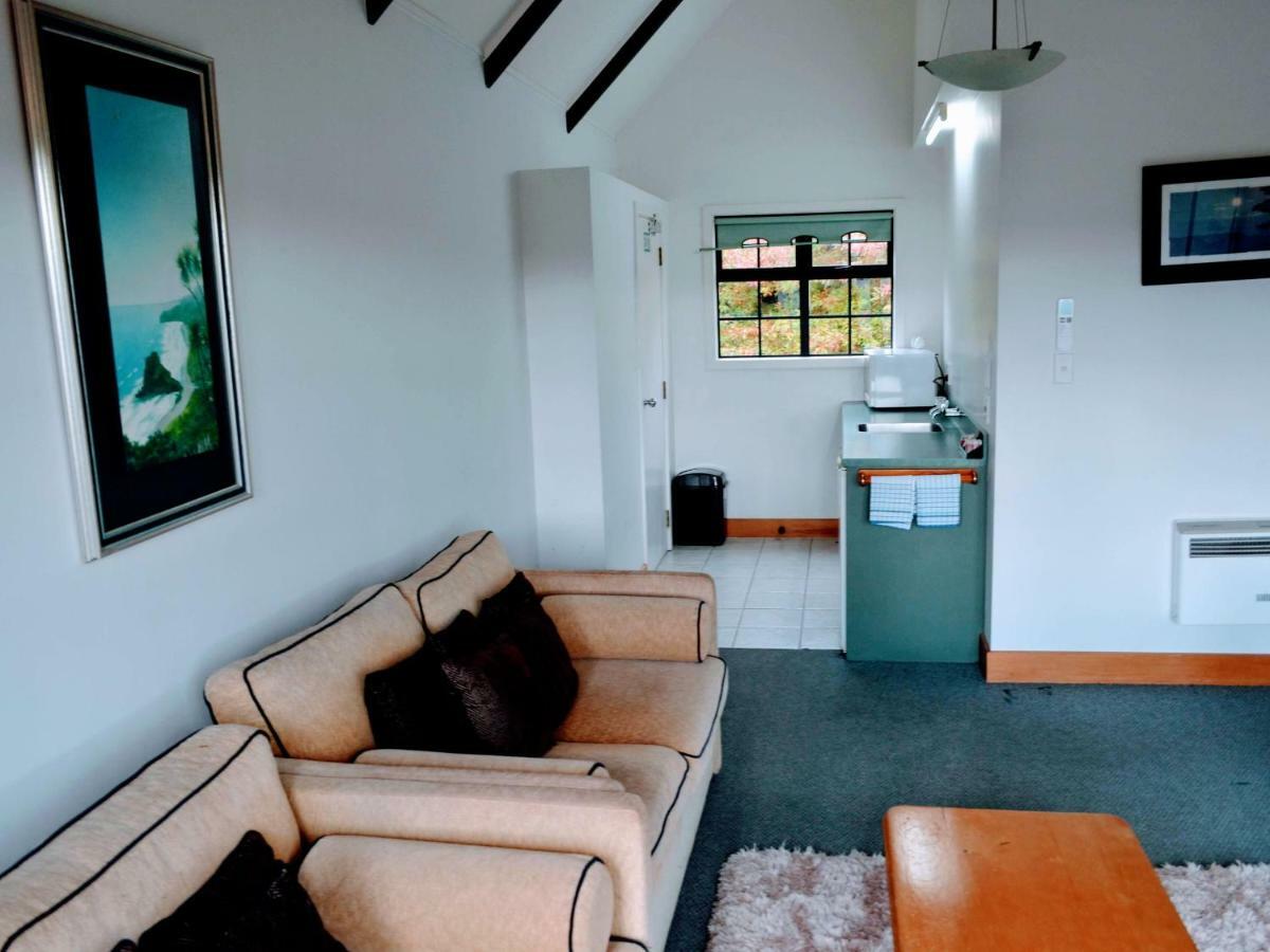 Salty Dog Inn Snells Beach Экстерьер фото